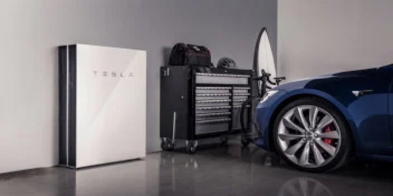 Tesla Arabalar, Artık Güneş Enerjisiyle Şarj Edilebilecek!
