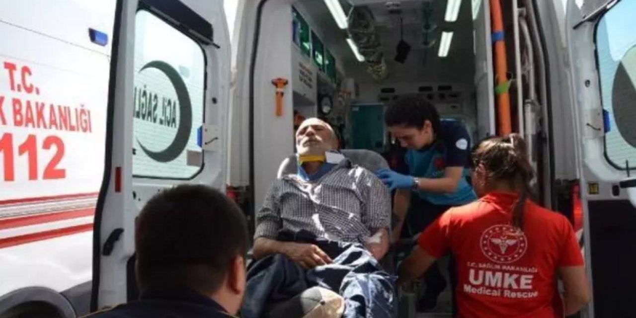 Aksaray'da otomobil şarampole devrildi, 2 kişi yaralandı