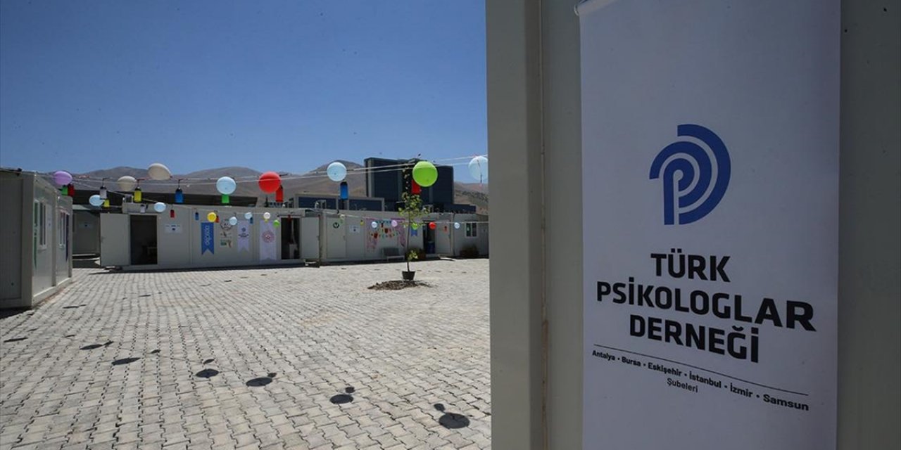 Malatya'daki depremzedeler için psikososyal destek ve yaşam merkezi açıldı