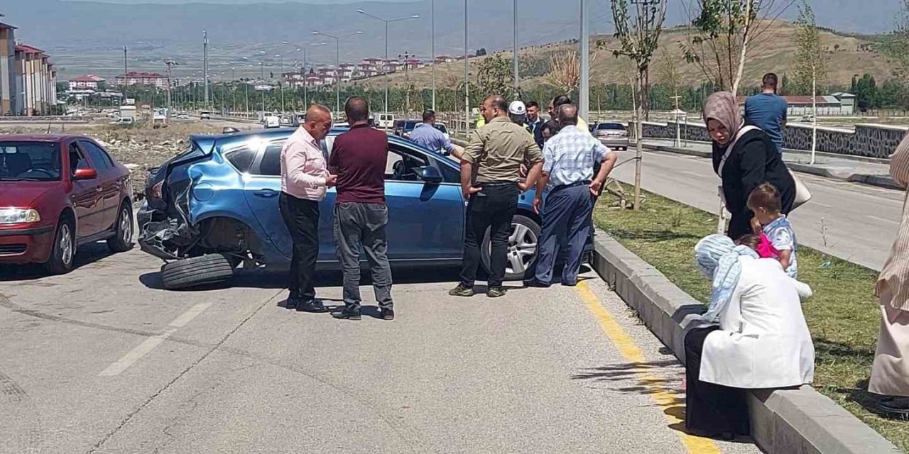 Trafik kazası: 2 yaralı