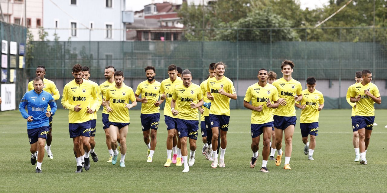 Fenerbahçe, Gaziantep FK maçının hazırlıklarına ara vermeden başladı