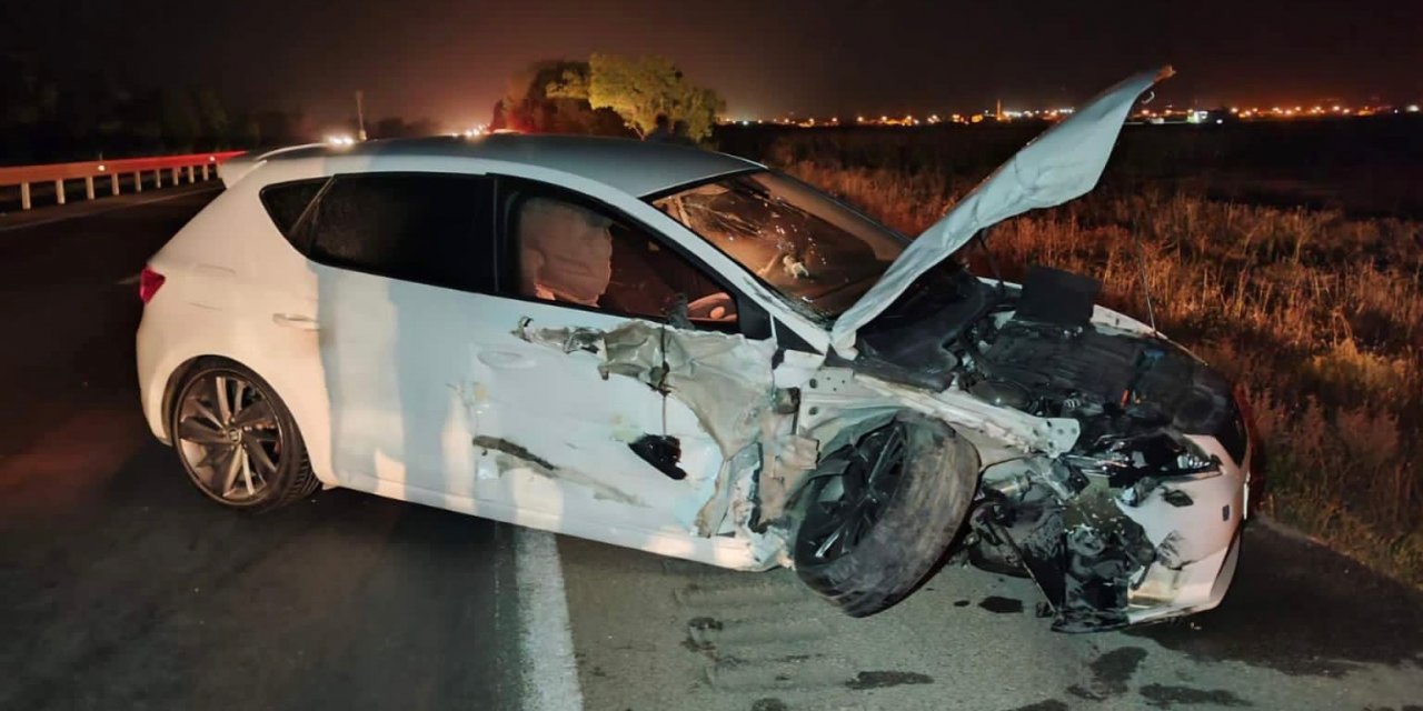 Karaman-Konya Karayolunda otomobiller çarpıştı: 6 yaralı