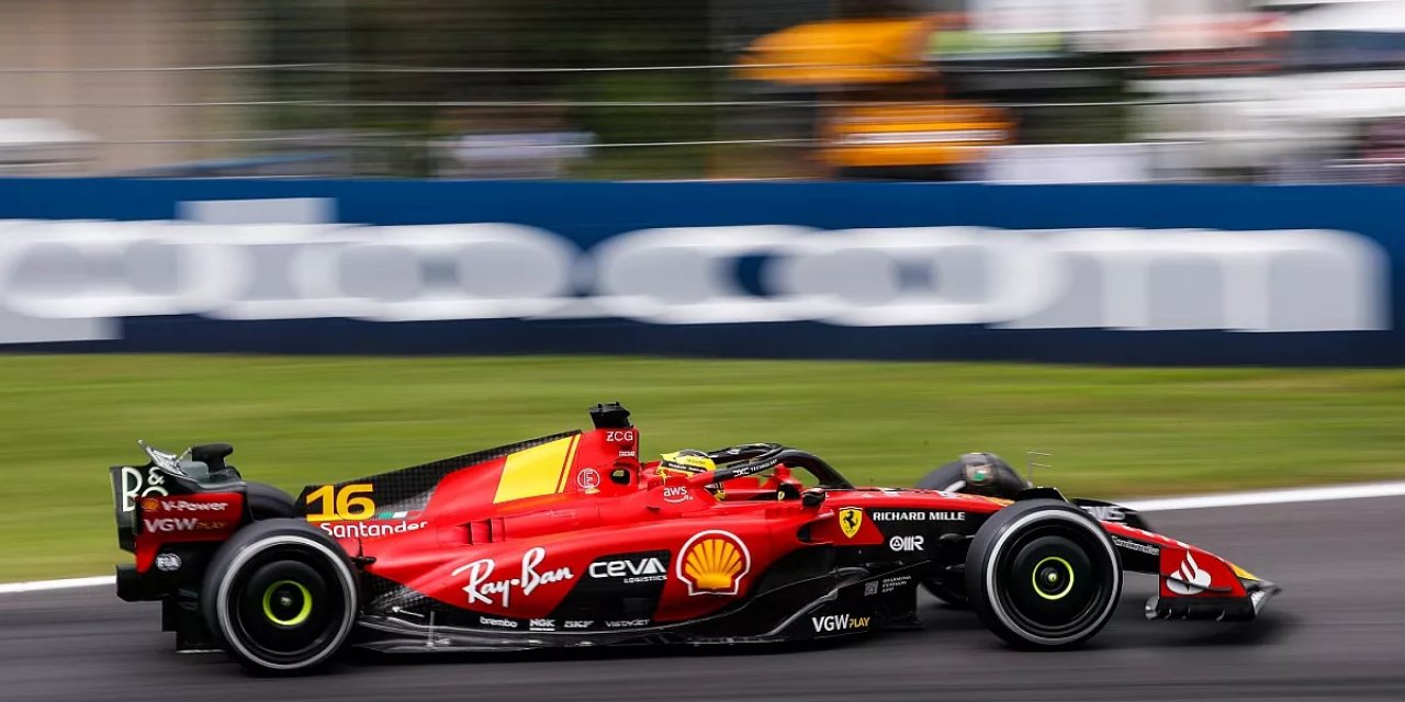 Ferrari kendi evinde pole'de!