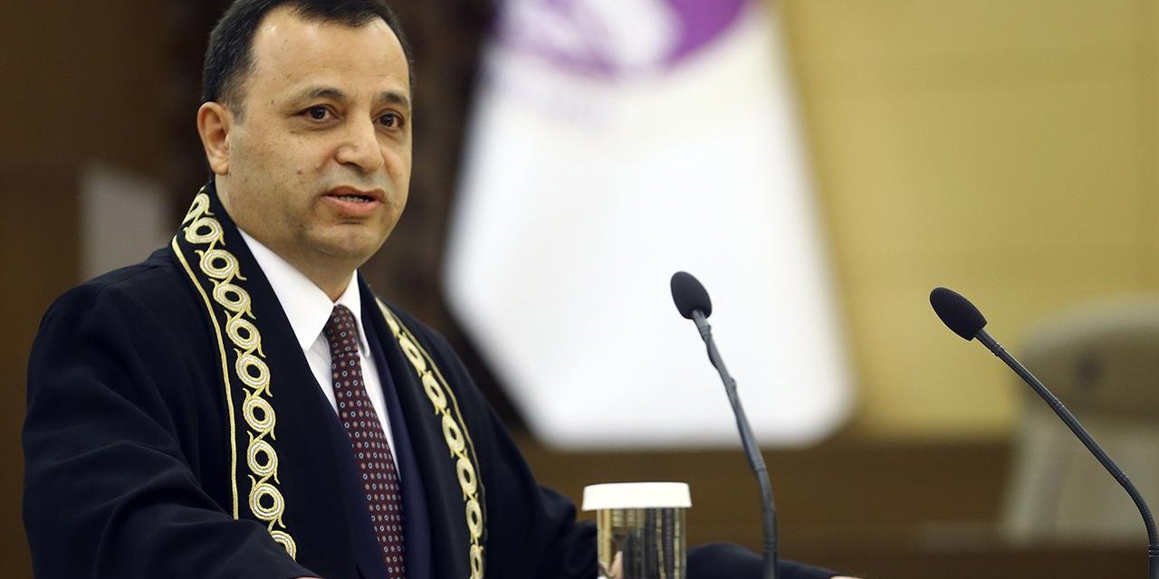 Anayasa Mahkemesi Başkanı Arslan soruları yanıtladı