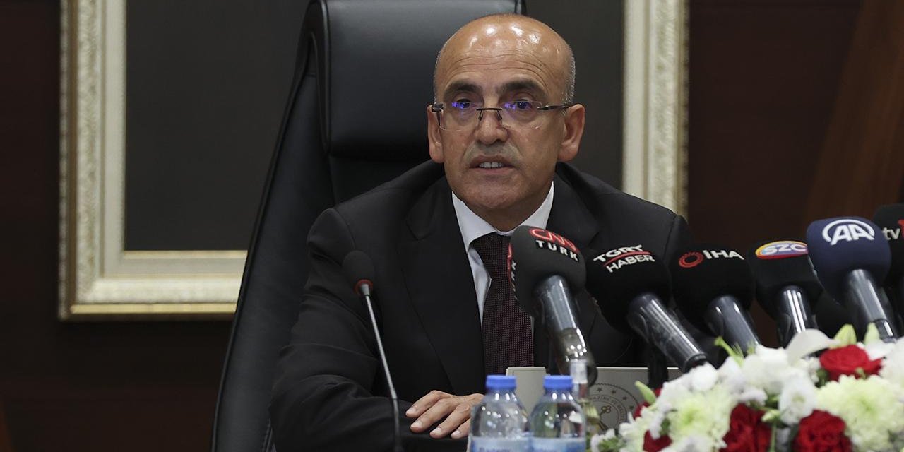 Hazine ve Maliye Bakanı Şimşek döviz rezervlerini açıkladı