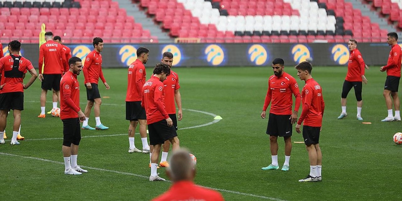 A Milli Takım, Konya'da oynayacağı maçın hazırlıklarına başlıyor