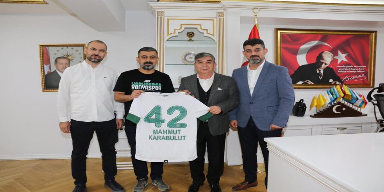 Nalçacılılar Taraftar Dernek Başkanı ve yönetiminden Konya İl Emniyet Müdürüne ziyaret