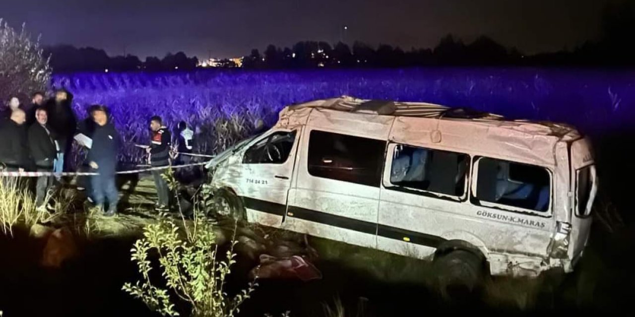 Yolcu minibüsü şarampole yuvarlandı: 1 ölü, 10 yaralı