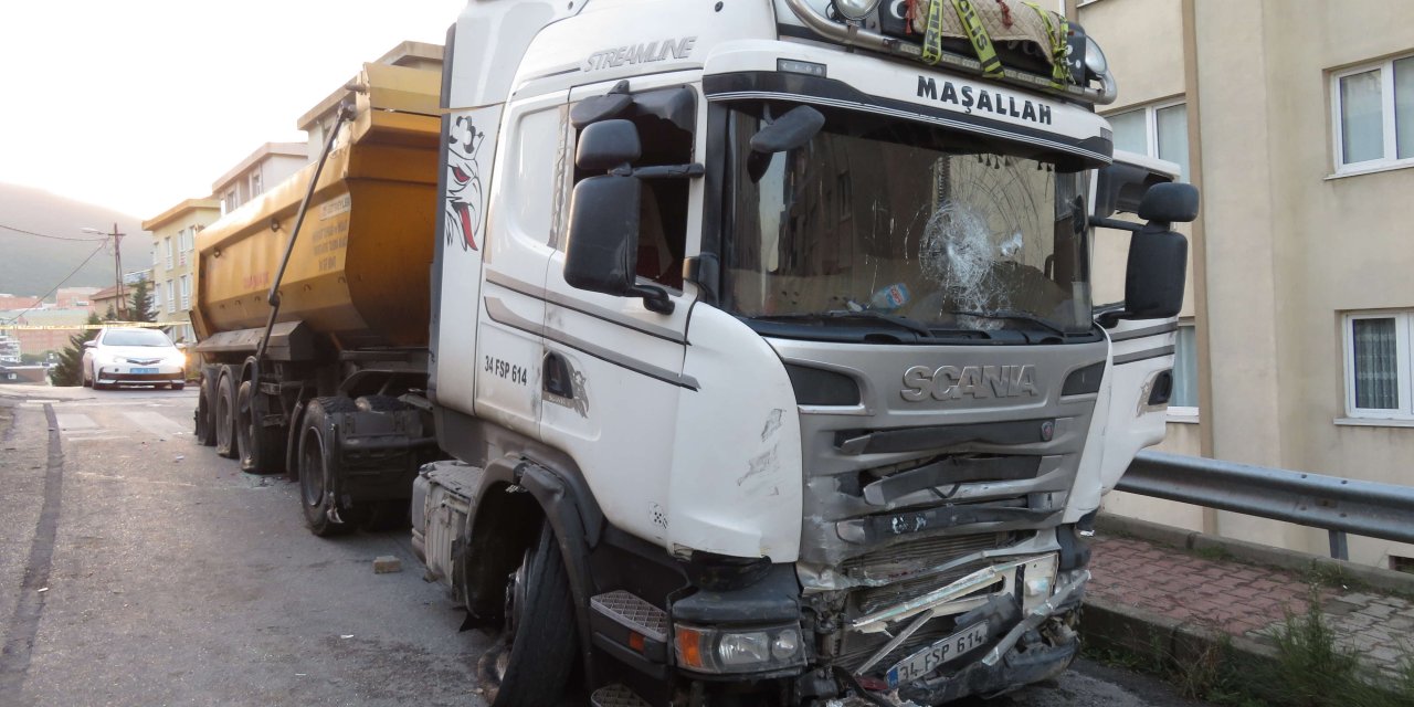 30 kilometre kaçan hafriyat kamyonu şoförü dehşet saçtı