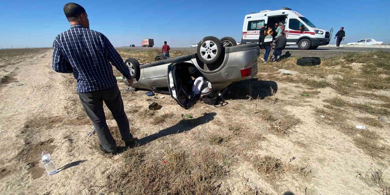 Aksaray-Konya karayolunda otomobil takla attı: 1’i çocuk 3 yaralı