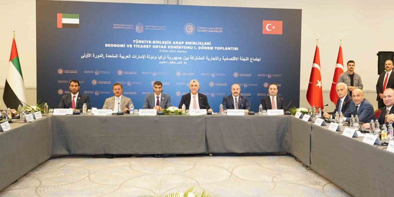 Hedef 25 milyar dolar! Türkiye ve BAE ilk imzaları attı