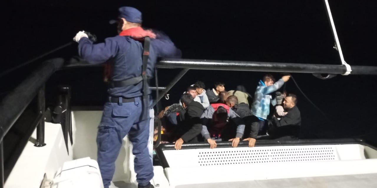 140 düzensiz göçmen karaya çıkarıldı