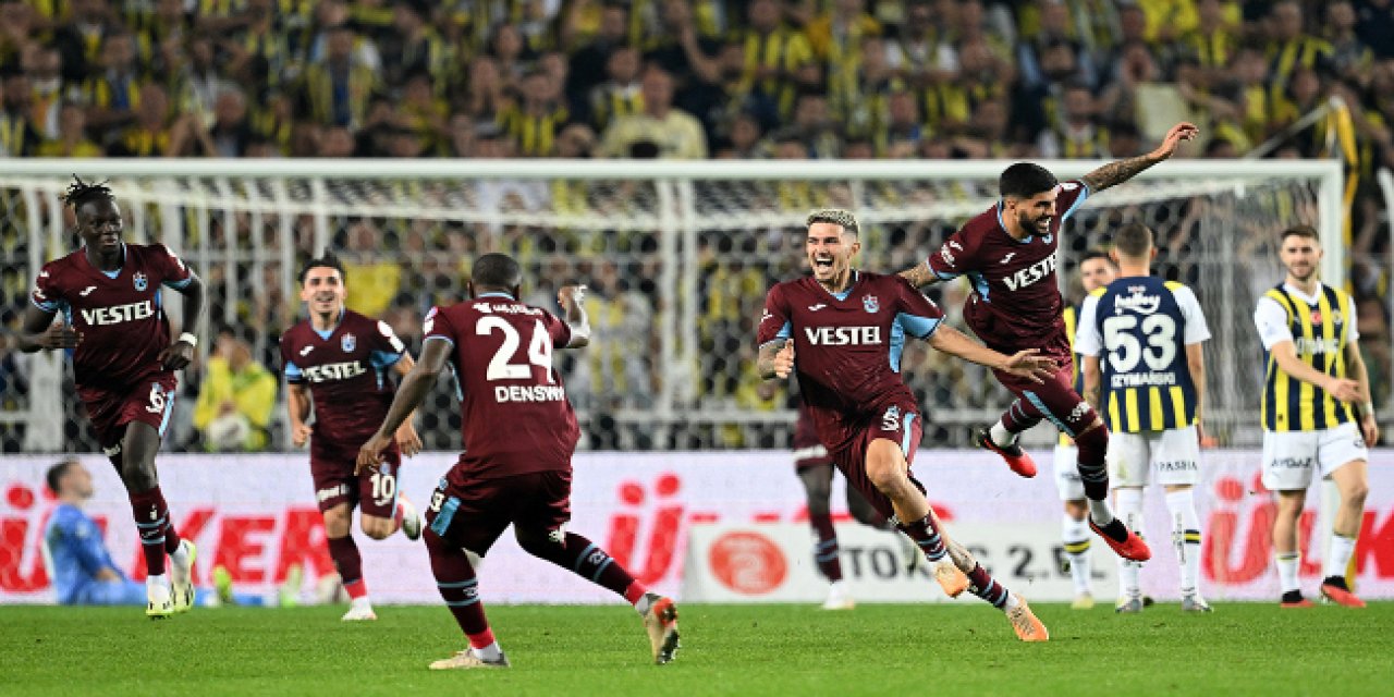 Dev maçta Trabzonspor, Fenerbahçe'yi yıktı