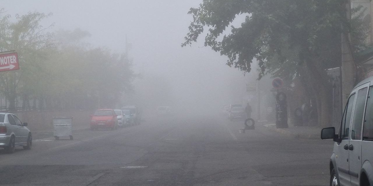 Diyarbakır'da sis etkili oldu