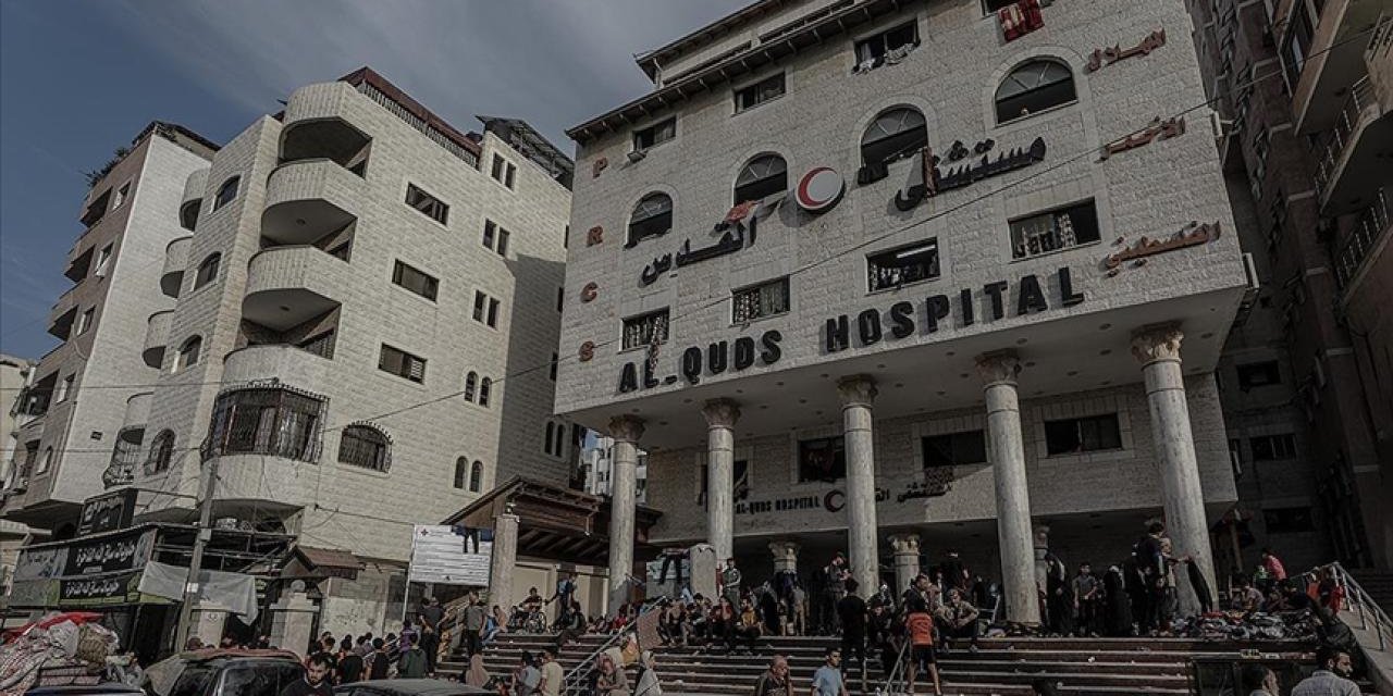 İsrail'den Kudüs Hastanesi çevresinde şiddetli bombardıman