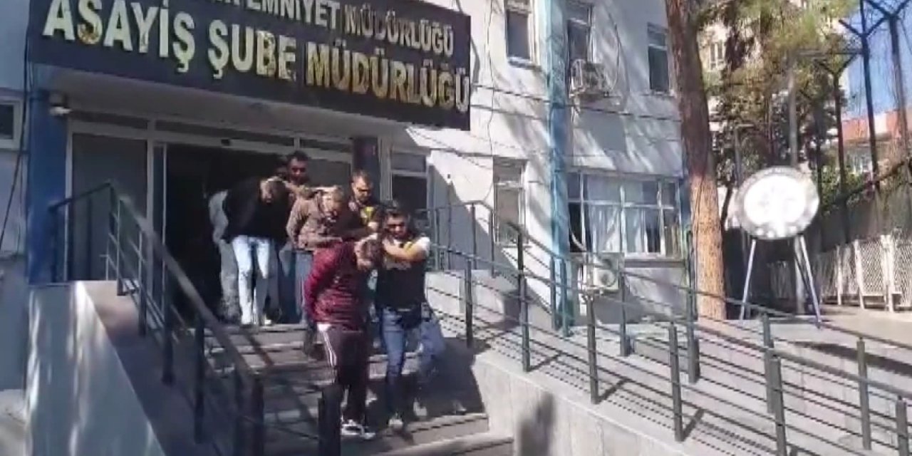 Diyarbakır ve İzmir’de ‘Makyaj’ operasyonu