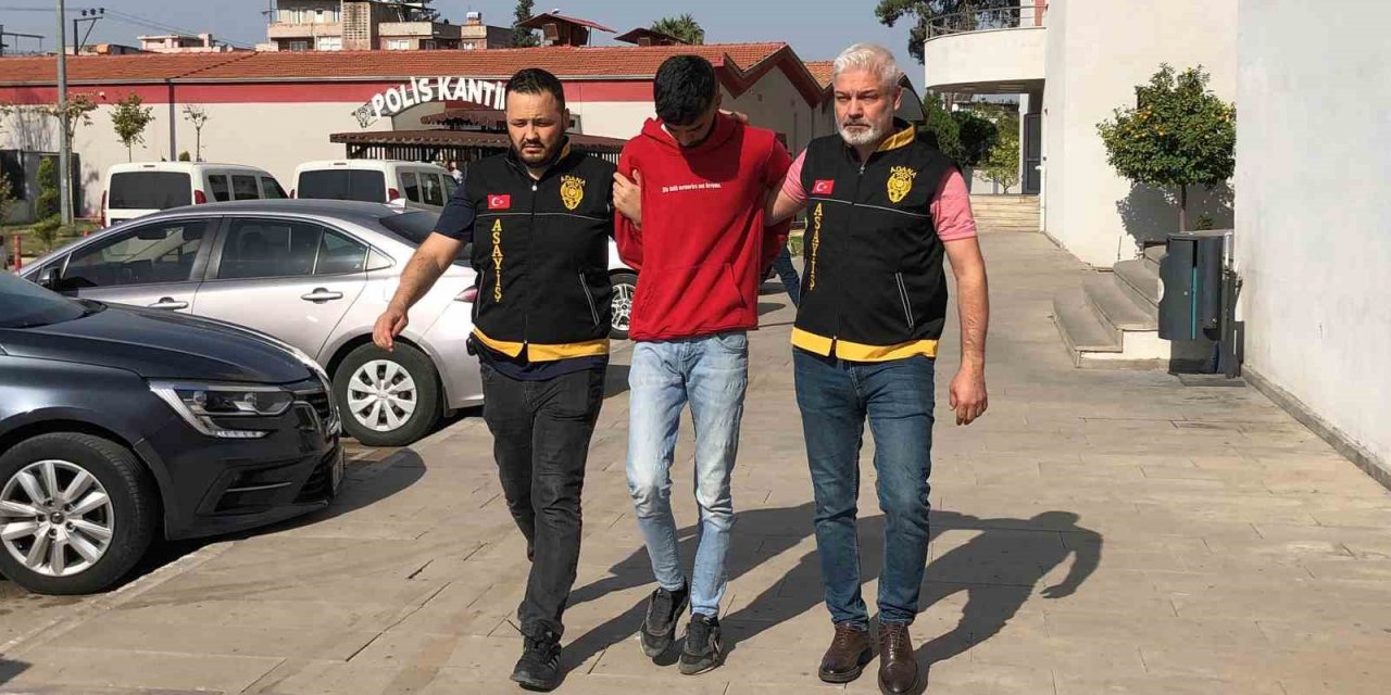 Teslim etmediği kargolar ile otomobil alan kargo çalışanı tutuklandı