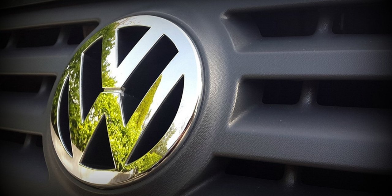 Alman otomobil üreticisi Volkswagen'den kesinti kararı