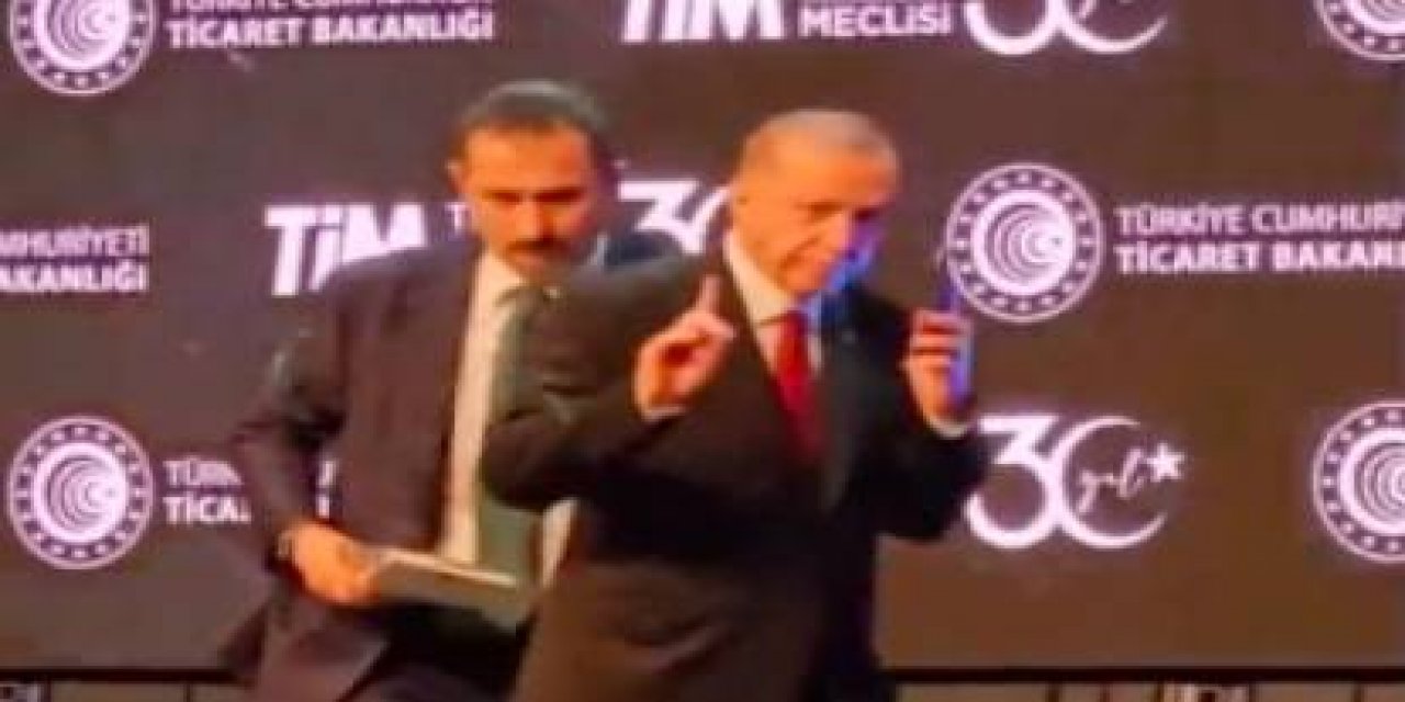 Cumhurbaşkanı Erdoğan'ı sahneden indiren telefon