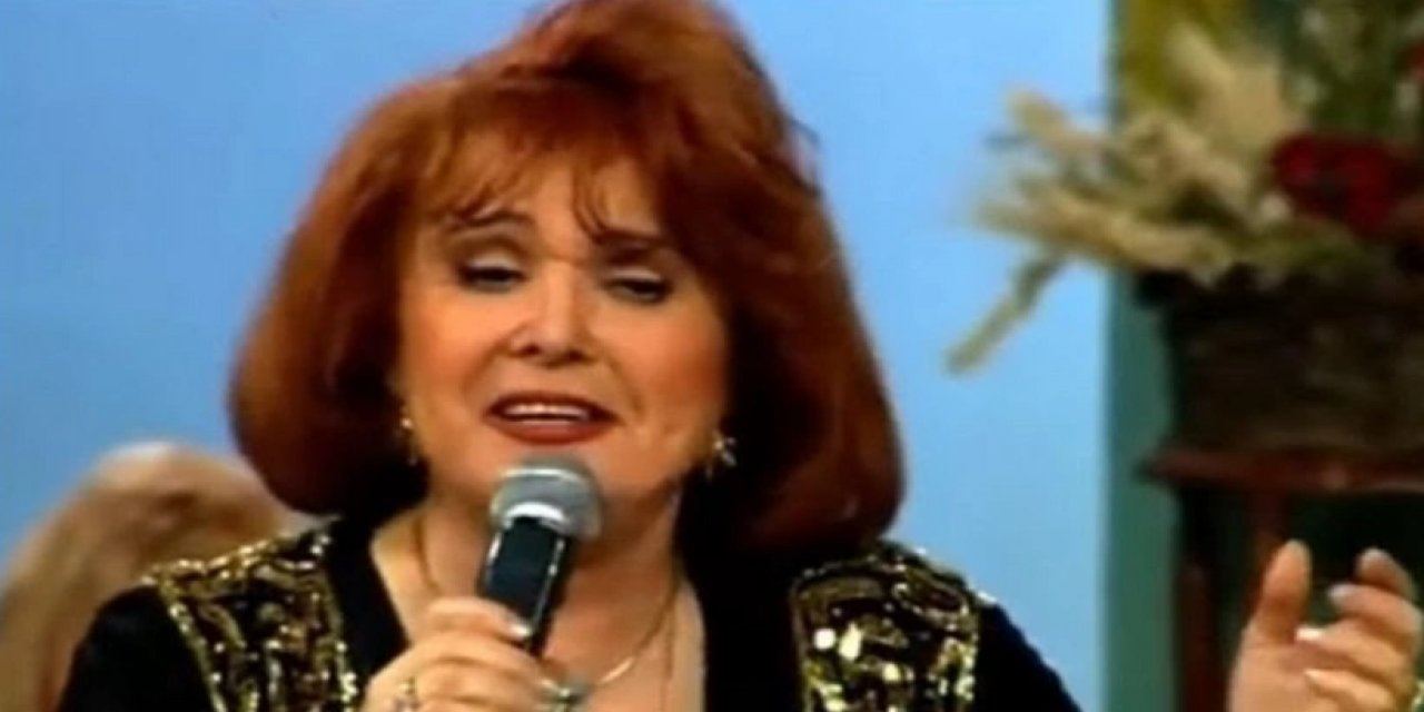 Şarkıcı  "Bayan Kahkaha" Güzide Kasacı 94 yaşında vefat etti