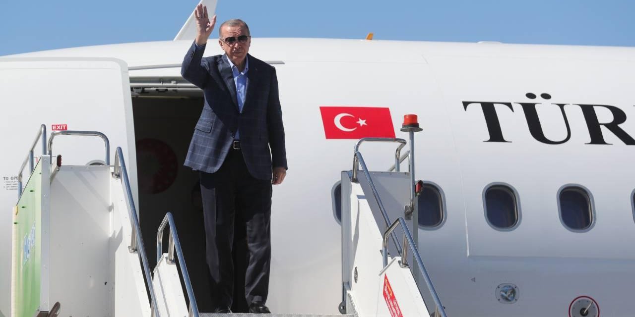 Erdoğan, Birleşik Arap Emirlikleri'nden ayrıldı