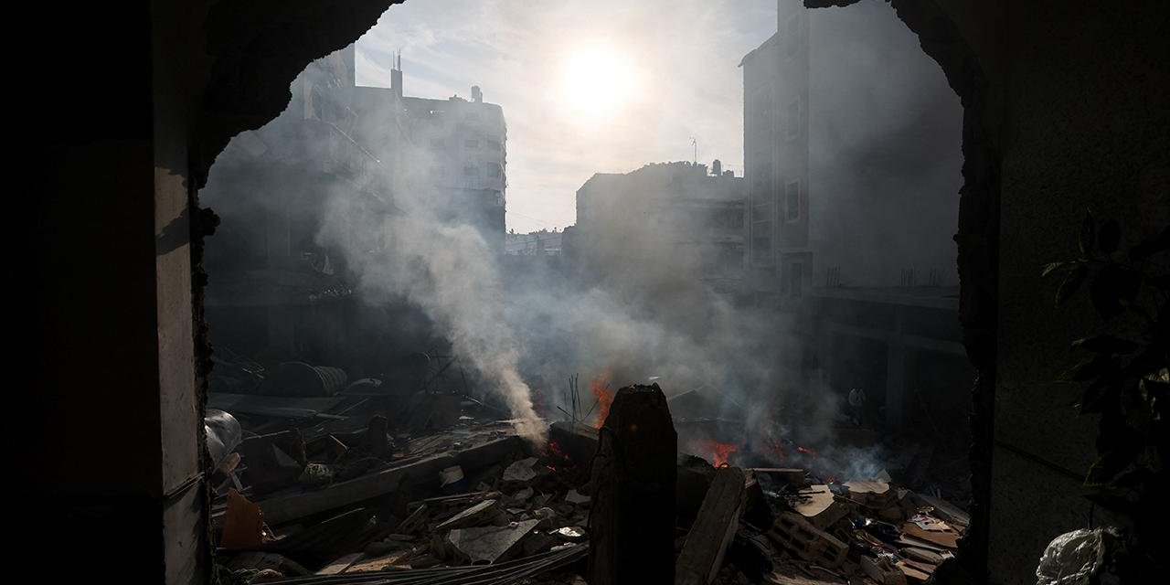 İsrail Gazze'nin güneyine saldırdı: 10 kişi hayatını kaybetti