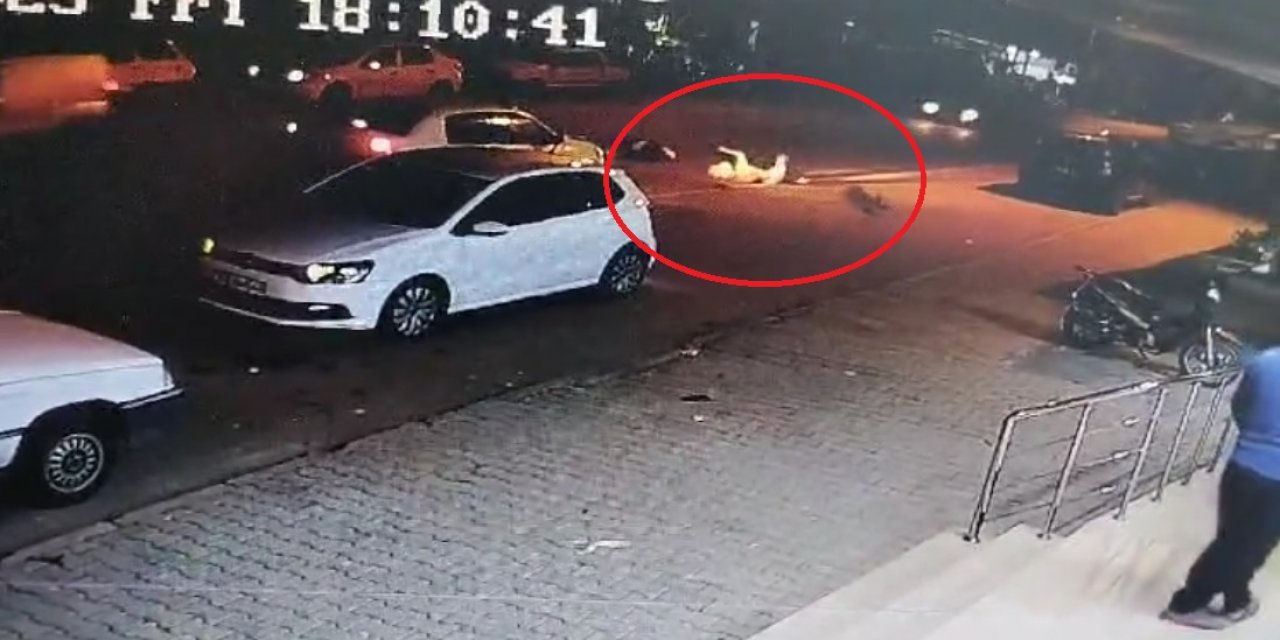 Kız arkadaşına çarpan otomobili ateşe verdi, 8 araç zarar gördü