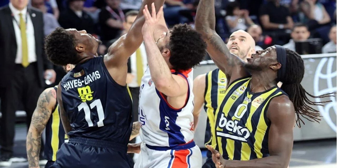EuroLeague'de kritik Türk derbisi!
