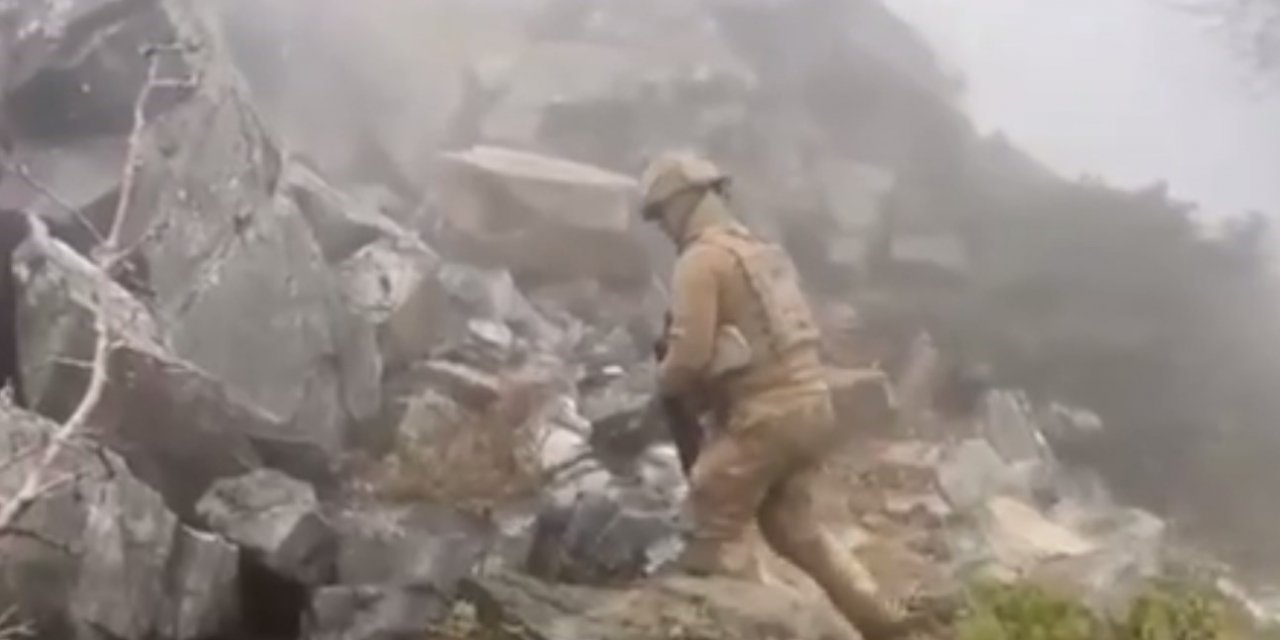 Bölücü terör örgütü PKK'ya ait 8 katlı mağara imha edildi