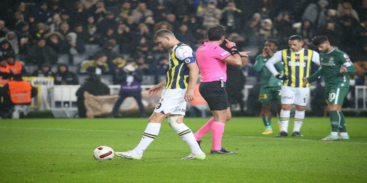 Fenerbahçe-Konyaspor maçındaki kritik iki pozisyon!