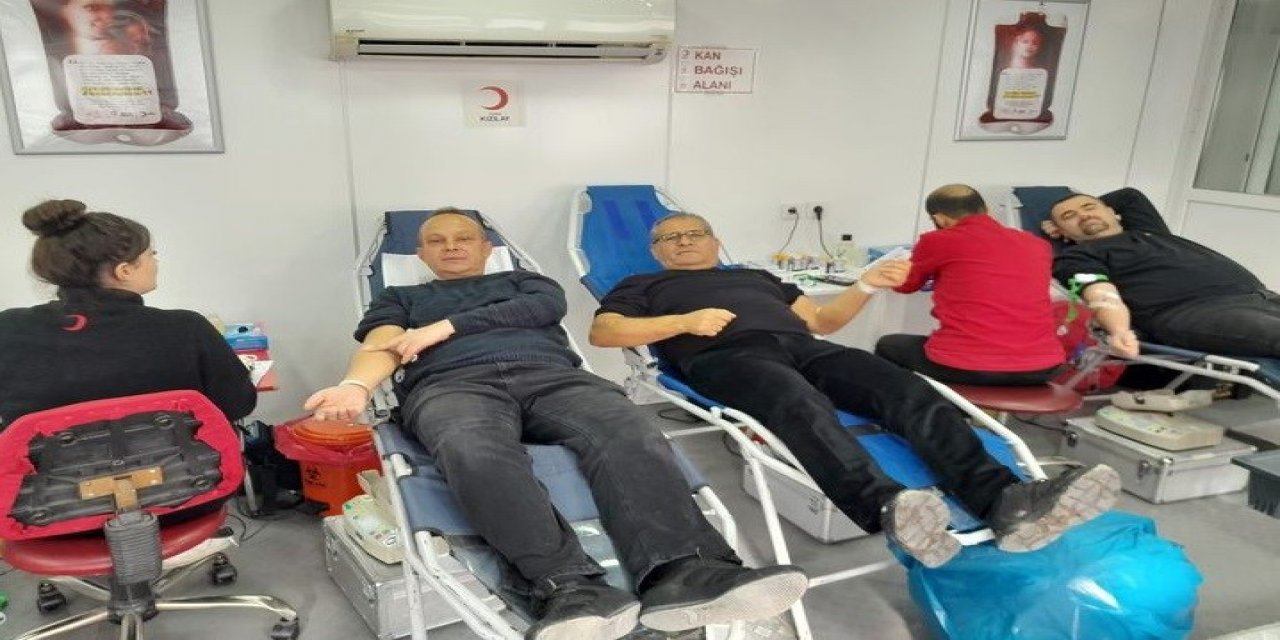 Konya Karapınar’da Kızılay’dan kan bağışı kampanyası