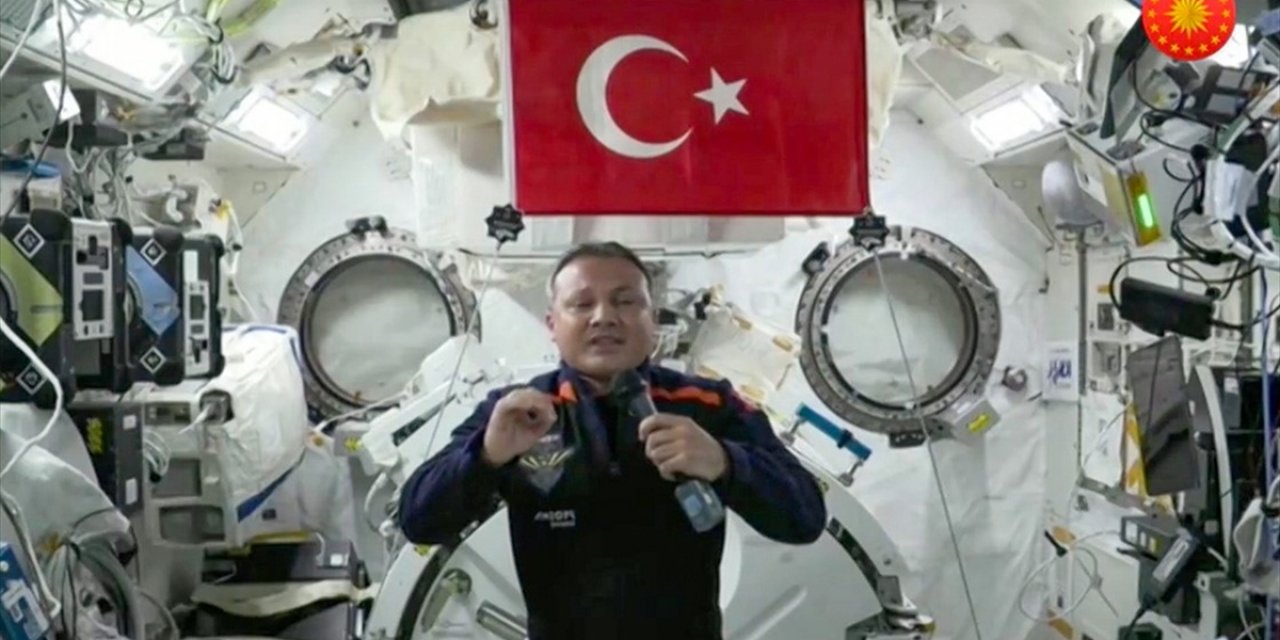 Alper Gezeravcı'dan ISS'de 6'ncı deney