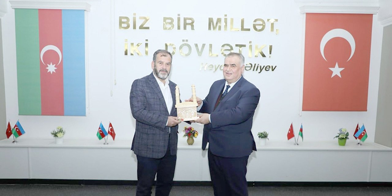 Müftü Öge, Azerbaycan’da konferans verdi