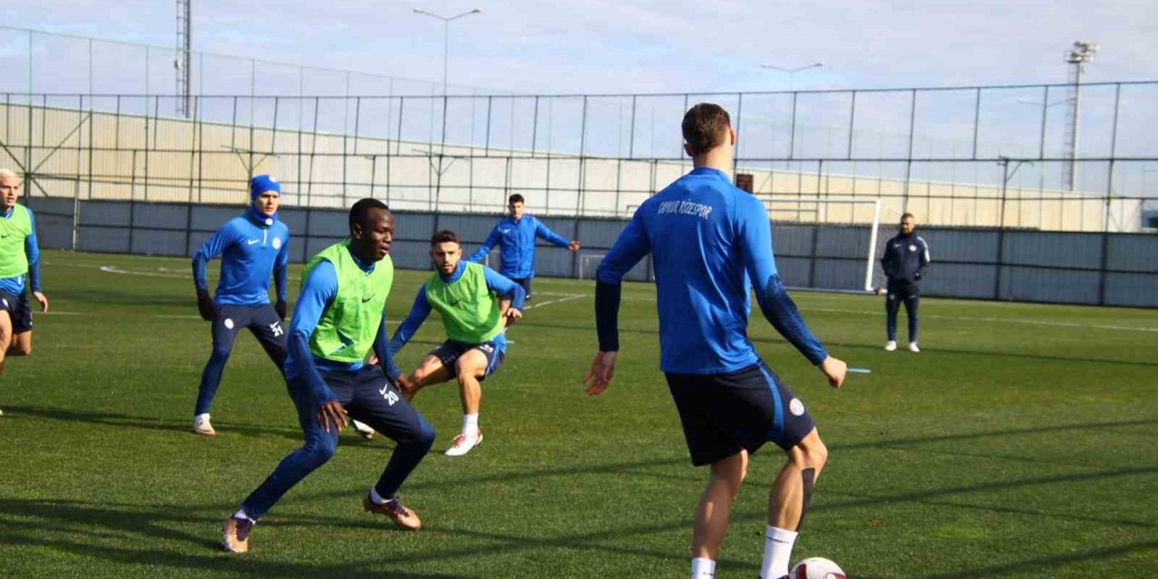 Çaykur Rizespor, Konyaspor maçı hazırlıklarını sürdürdü