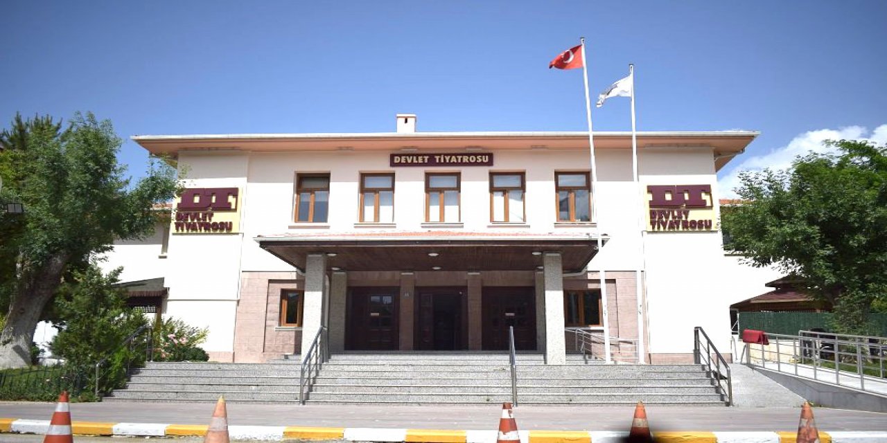 Konya’da 15 tiyatro oyunu seyirci ile buluşacak