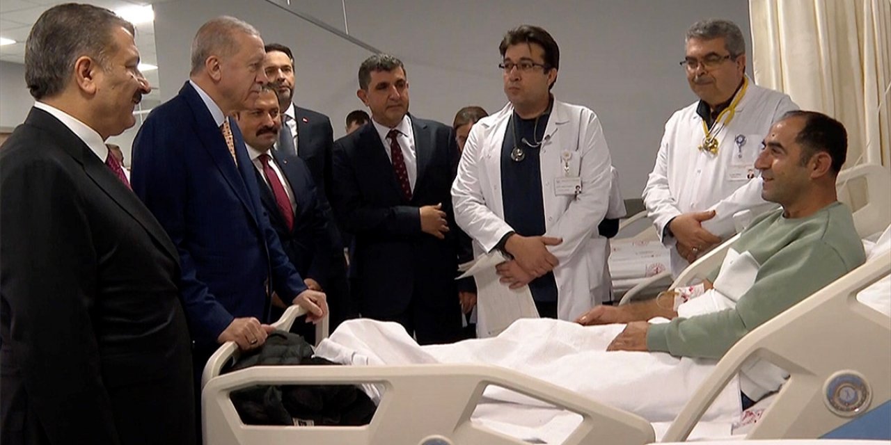 Cumhurbaşkanı Erdoğan, Hatay'daki hastaları ziyaret etti