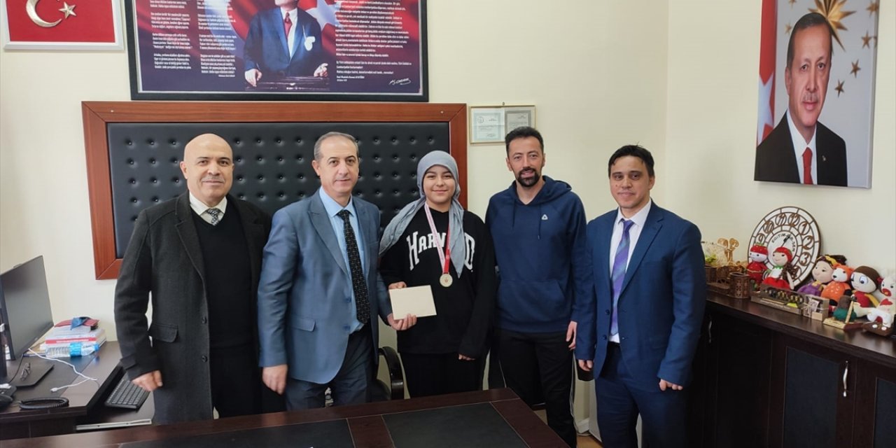 Konya'daki yarışta 2. olarak ilçesinin gururu oldu