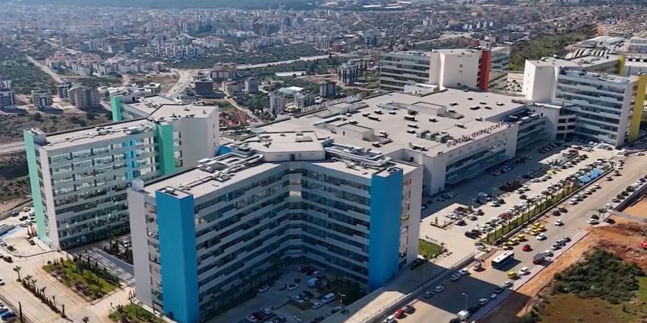 Antalya Şehir Hastanesi yarın açılıyor