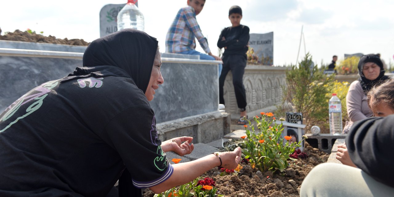 Cesedi portakal bahçesinde bulunan İpek'in annesi: Kızımı komplo kurup katlettiler