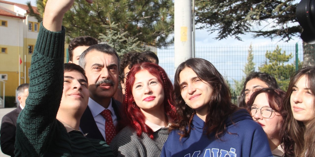 Milli Eğitim Bakanı Yusuf Tekin, Konya'da: Bize destek olan gözlere ve kulaklara ihtiyacımız var