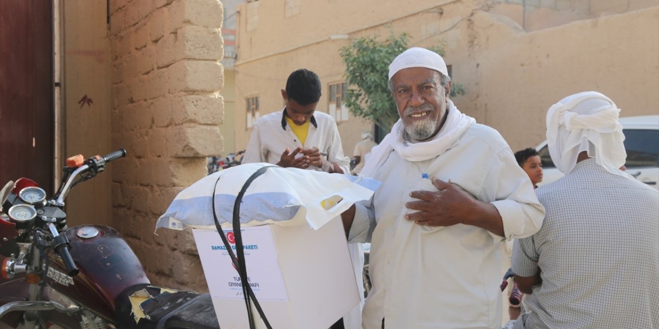 TDV, Yemen'de 17 bin ihtiyaç sahibine iftarlık dağıtacak