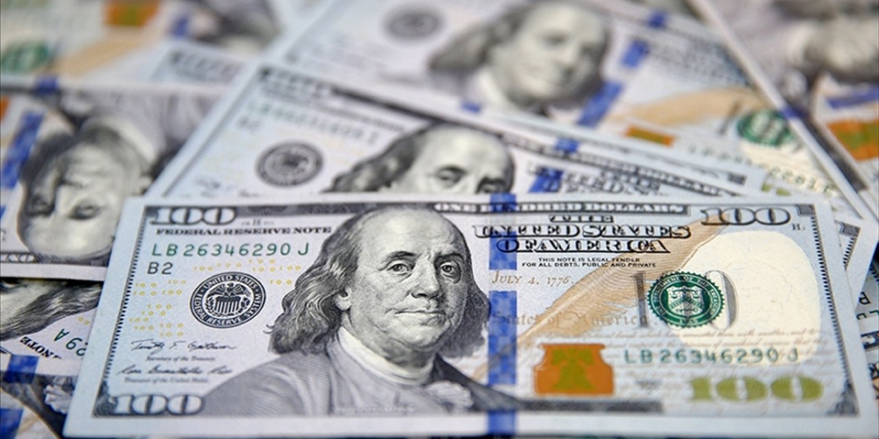 TCMB faiz kararının ardından dolar geriledi