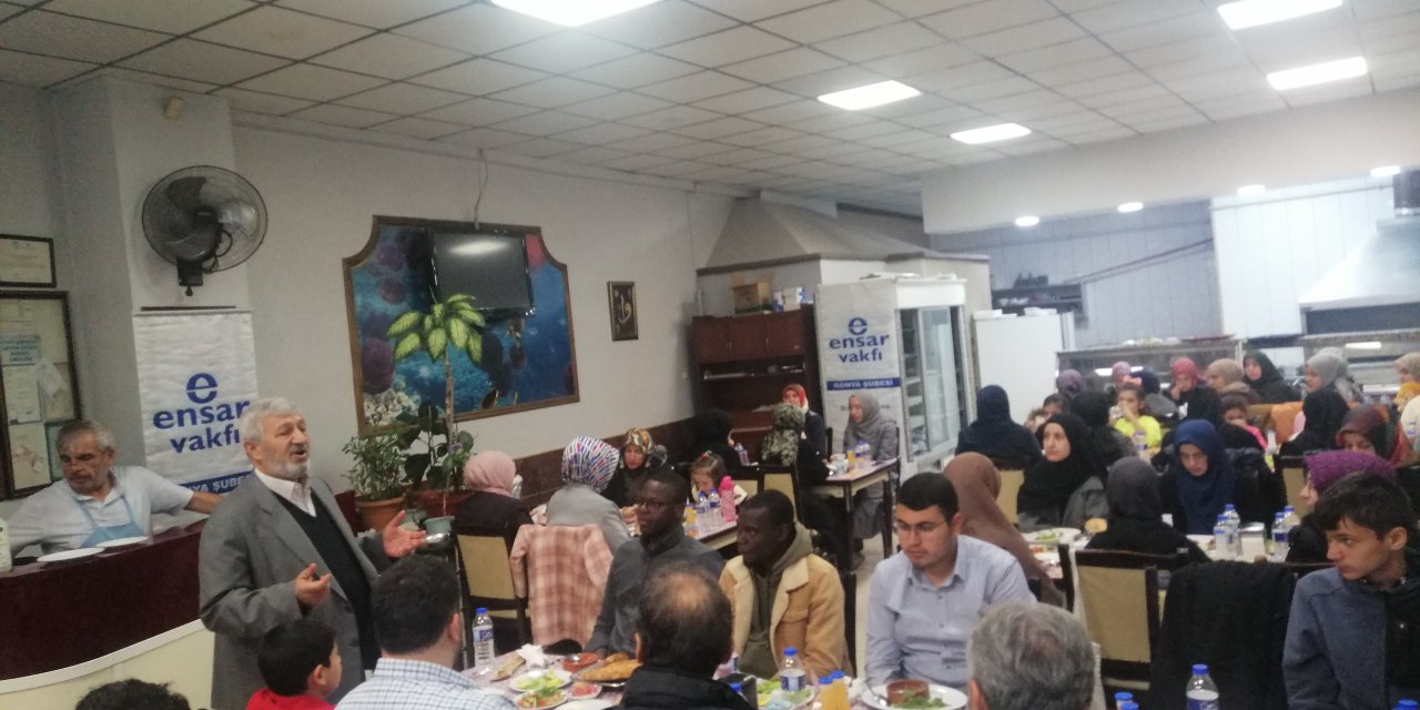 Konya Ensar Vakfı iftar programında buluştu