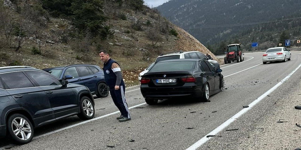 Konya’da iki ilçede trafik kazası! 8 kişi yaralandı