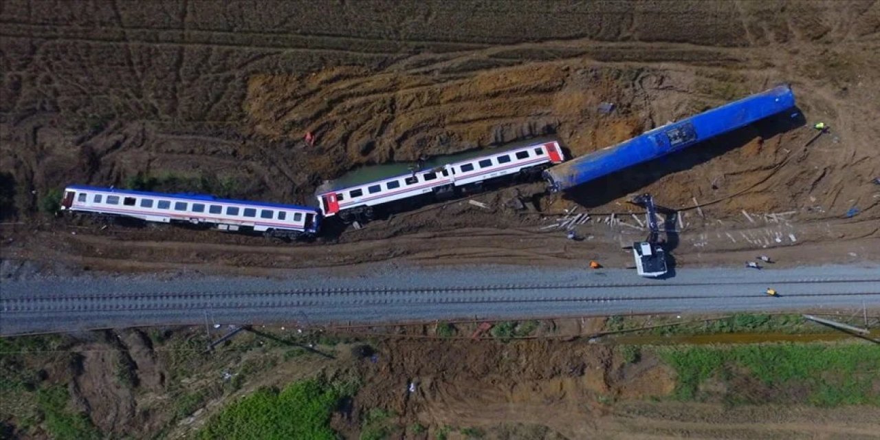 Son Dakika! Çorlu'da 25 kişinin hayatını kaybettiği tren kazası ile ilgili davada cezalar belli oldu