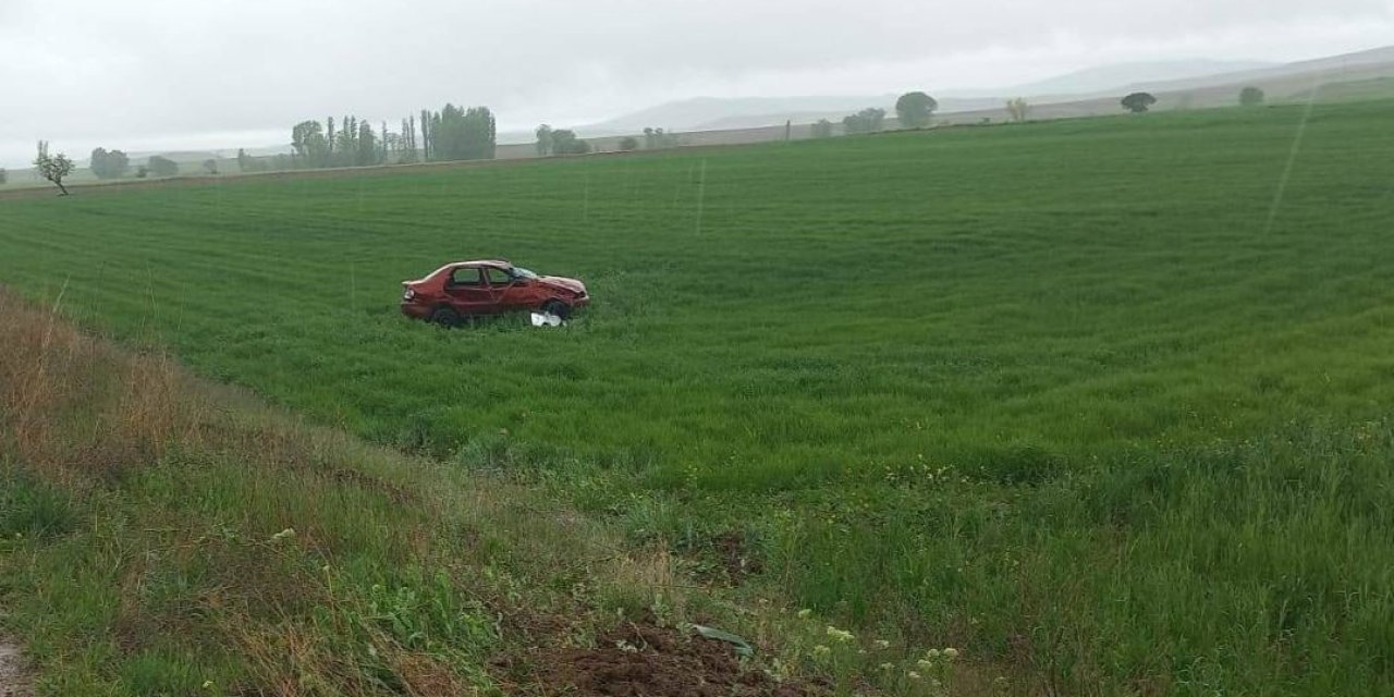 Sivas’ta trafik kazası, 1’i çocuk 2 ölü, 5 yaralı