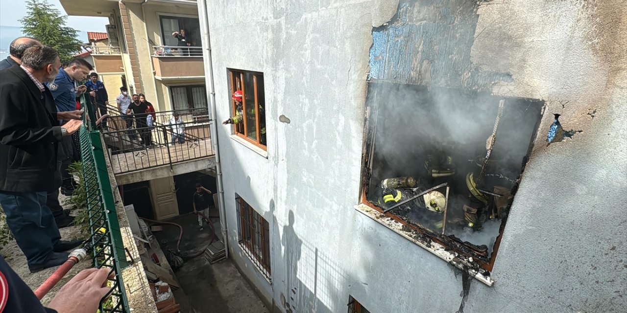 Kocaeli'de yangın! 7 yaşındaki çocuk öldü