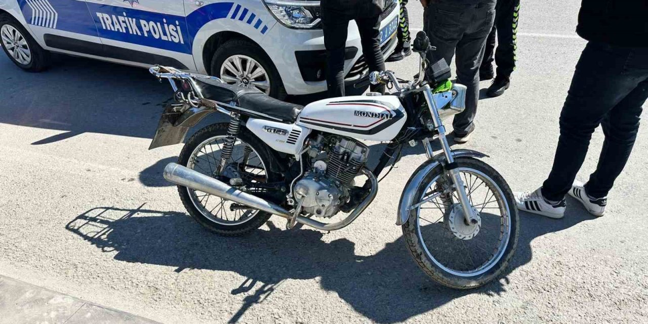 Konya'da kural tanımayan motosiklet sürücülerine ceza yağdı