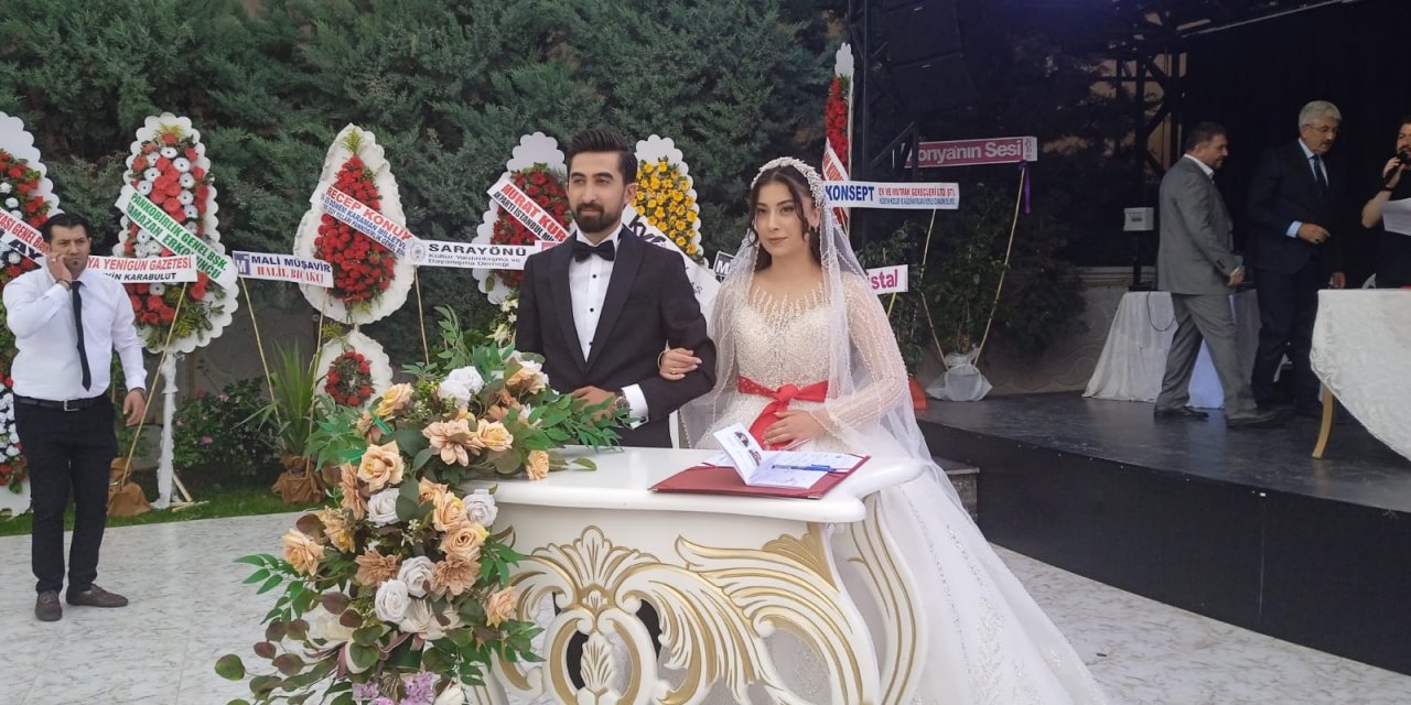 Konya Gazeteciler Cemiyeti Başkanı Sefa Özdemir’in oğlu evlendi