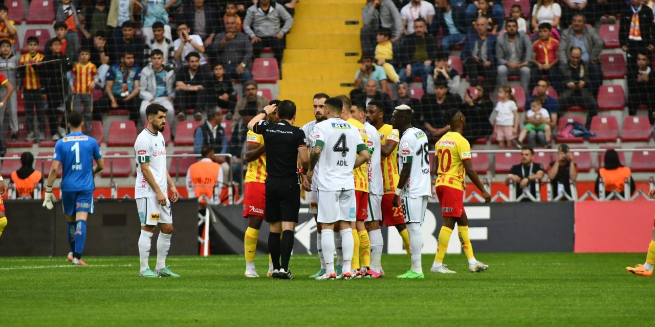 Kayserispor- Konyaspor, Olaylı maçın konuşmaları açıklandı!